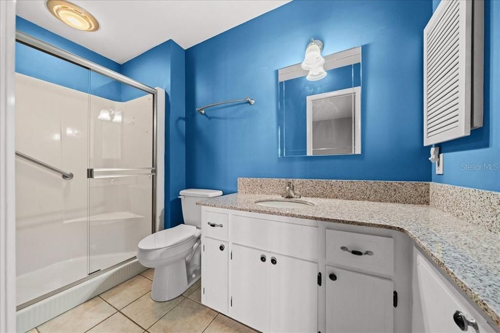 For Sale: $220,000 (2 beds, 2 baths, 1354 Square Feet)