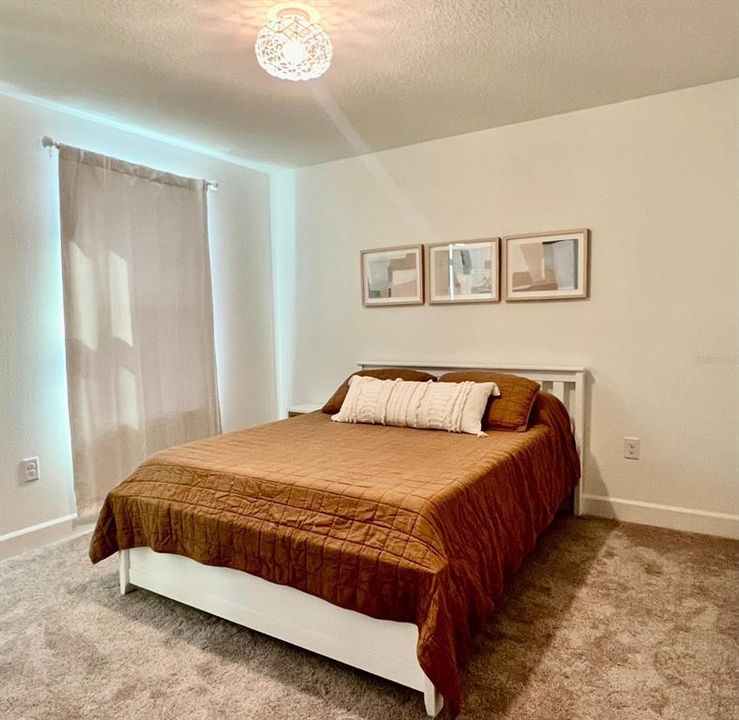 В аренду: $2,500 (3 спален, 2 ванн, 2133 Квадратных фут)