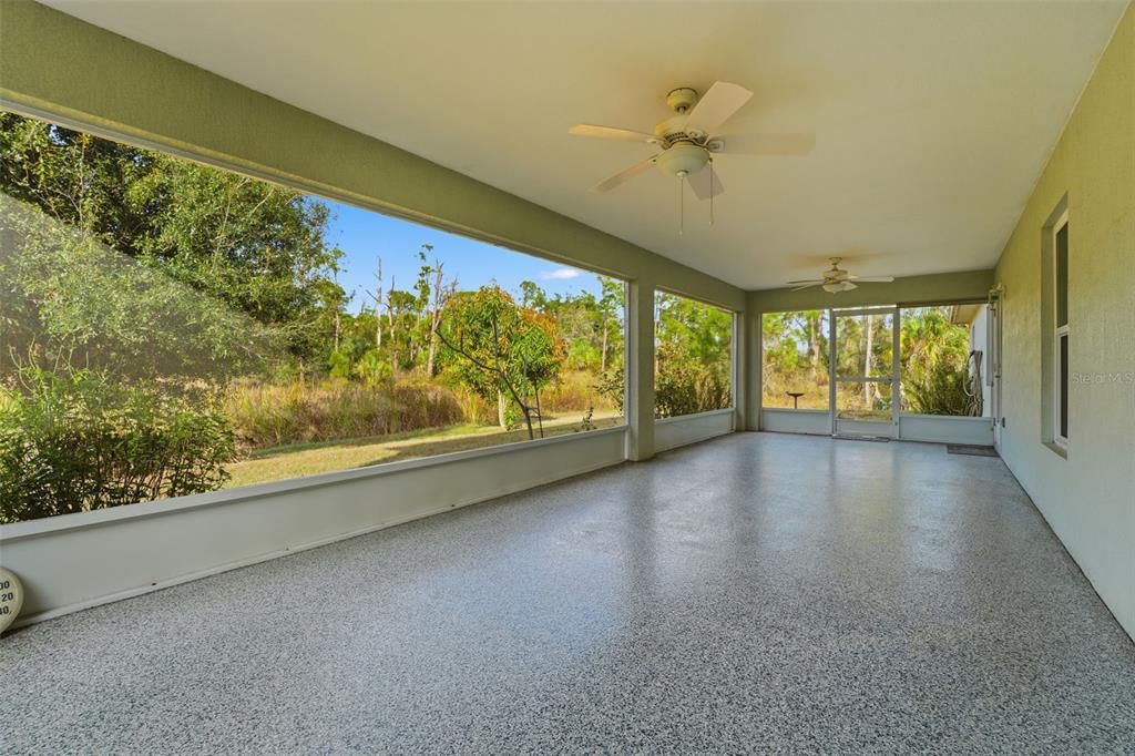 На продажу: $524,900 (5 спален, 3 ванн, 2200 Квадратных фут)