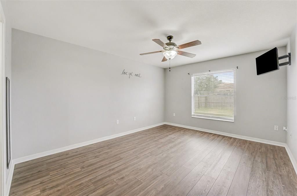 En Renta: $2,000 (4 camas, 2 baños, 1518 Pies cuadrados)