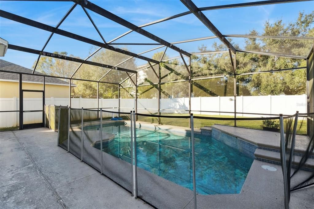 На продажу: $550,000 (4 спален, 2 ванн, 2524 Квадратных фут)