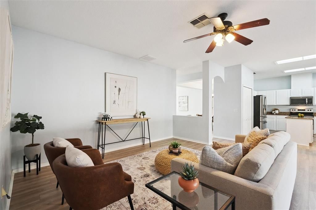 На продажу: $550,000 (4 спален, 2 ванн, 2524 Квадратных фут)