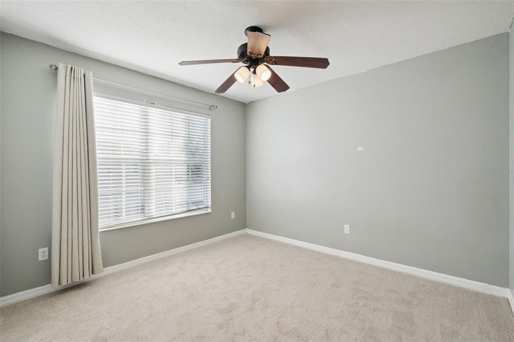 На продажу: $550,000 (4 спален, 2 ванн, 2524 Квадратных фут)