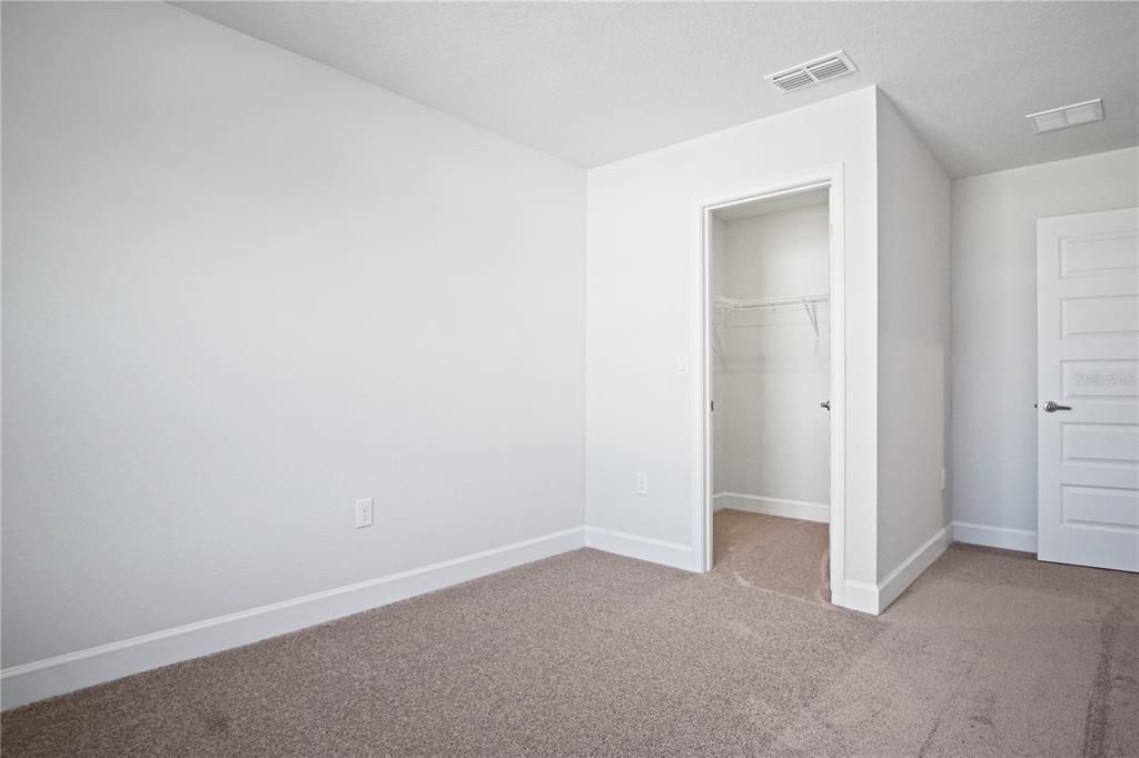 En Renta: $2,350 (4 camas, 2 baños, 2202 Pies cuadrados)