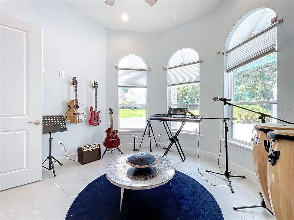 En Venta: $1,500,000 (5 camas, 3 baños, 3416 Pies cuadrados)