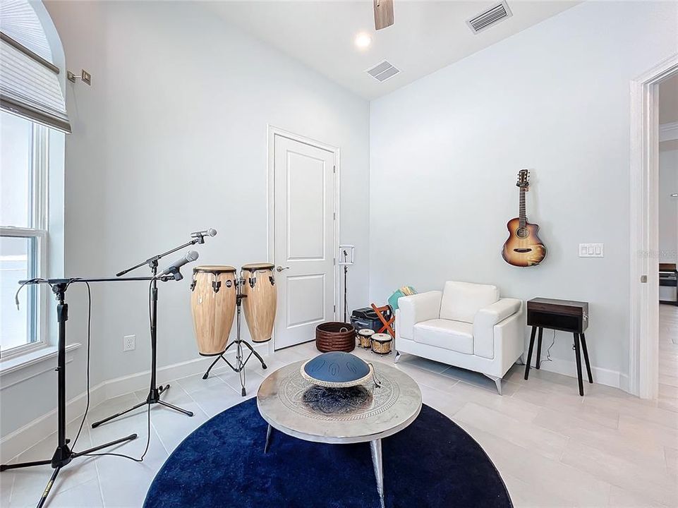 En Venta: $1,500,000 (5 camas, 3 baños, 3416 Pies cuadrados)
