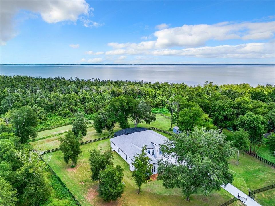 En Venta: $1,500,000 (5 camas, 3 baños, 3416 Pies cuadrados)