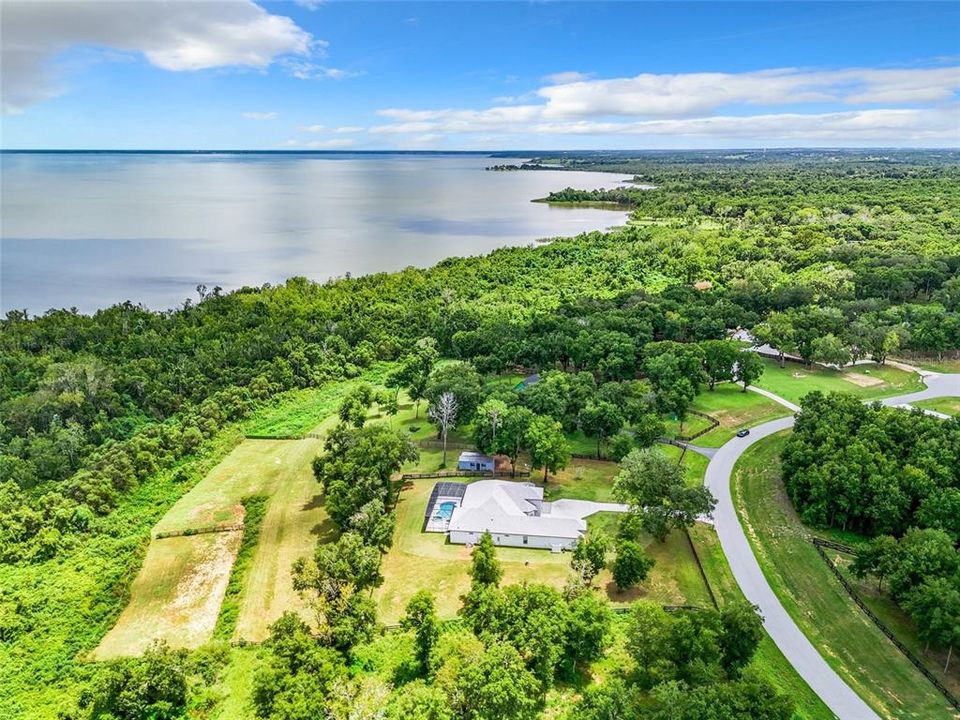 En Venta: $1,500,000 (5 camas, 3 baños, 3416 Pies cuadrados)