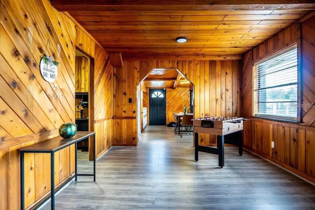 For Rent: $2,800 (3 beds, 1 baths, 1175 Square Feet)