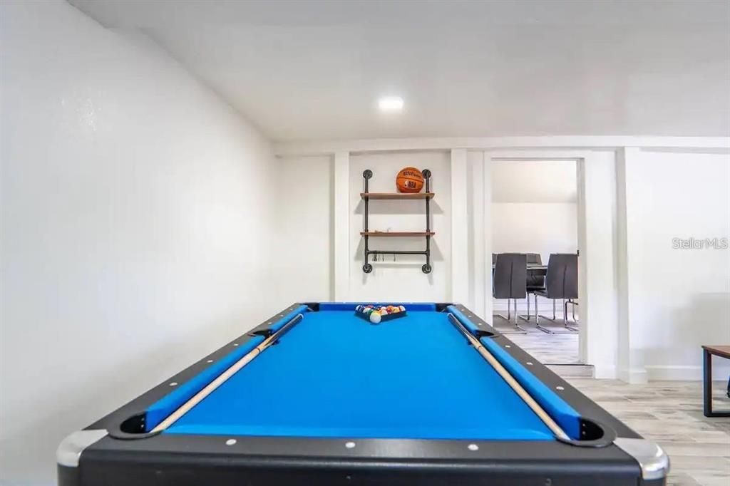 For Rent: $2,800 (3 beds, 1 baths, 1175 Square Feet)