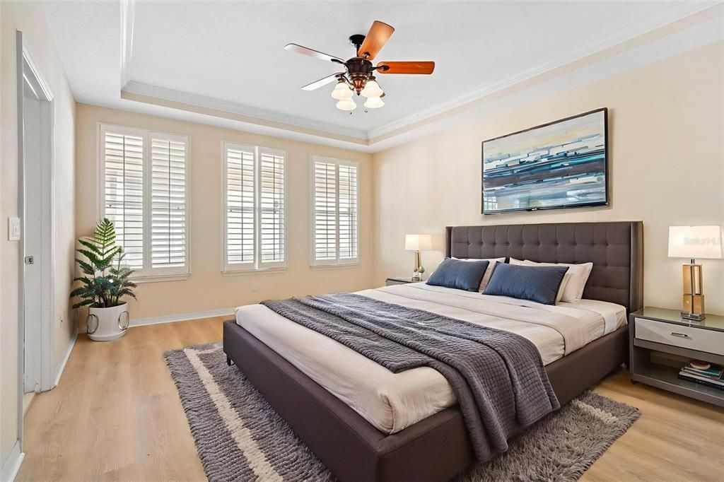 待售: $600,000 (4 贝兹, 2 浴室, 2460 平方英尺)