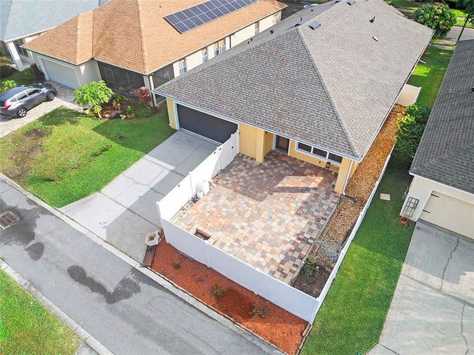 待售: $600,000 (4 贝兹, 2 浴室, 2460 平方英尺)