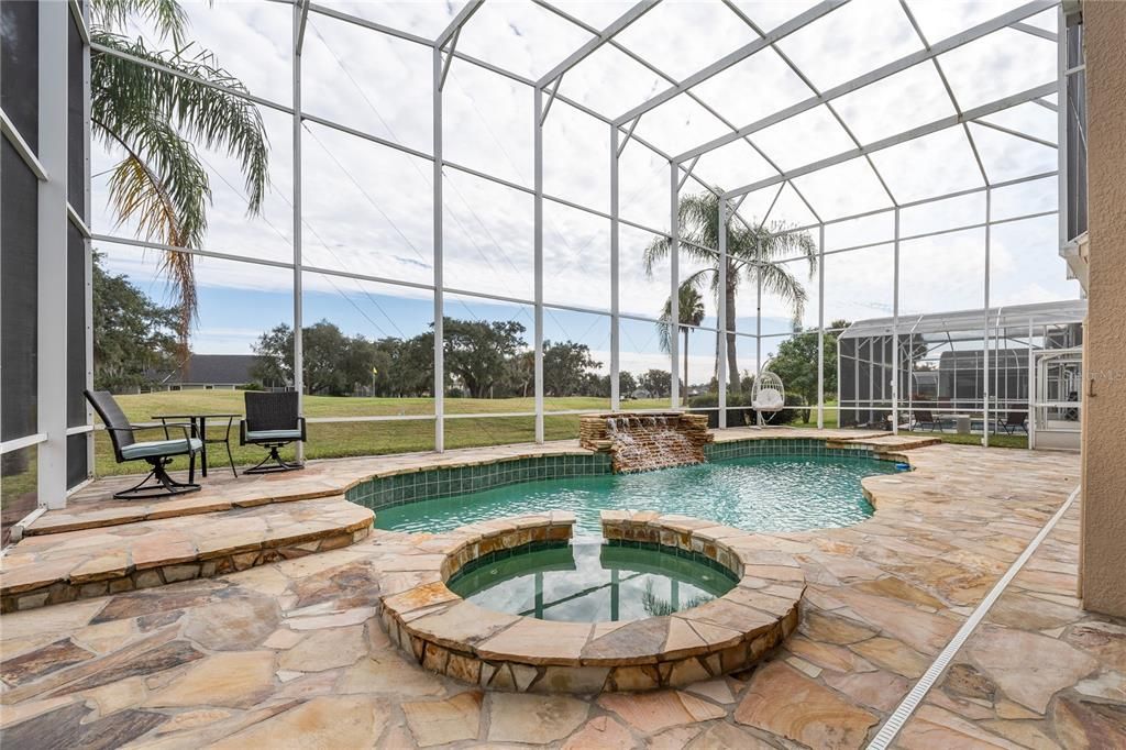 Active With Contract: $539,900 (4 beds, 2 baths, 2829 Square Feet)