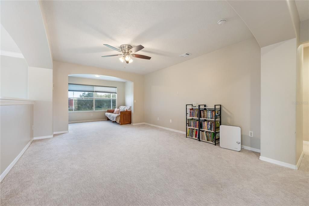 Active With Contract: $539,900 (4 beds, 2 baths, 2829 Square Feet)