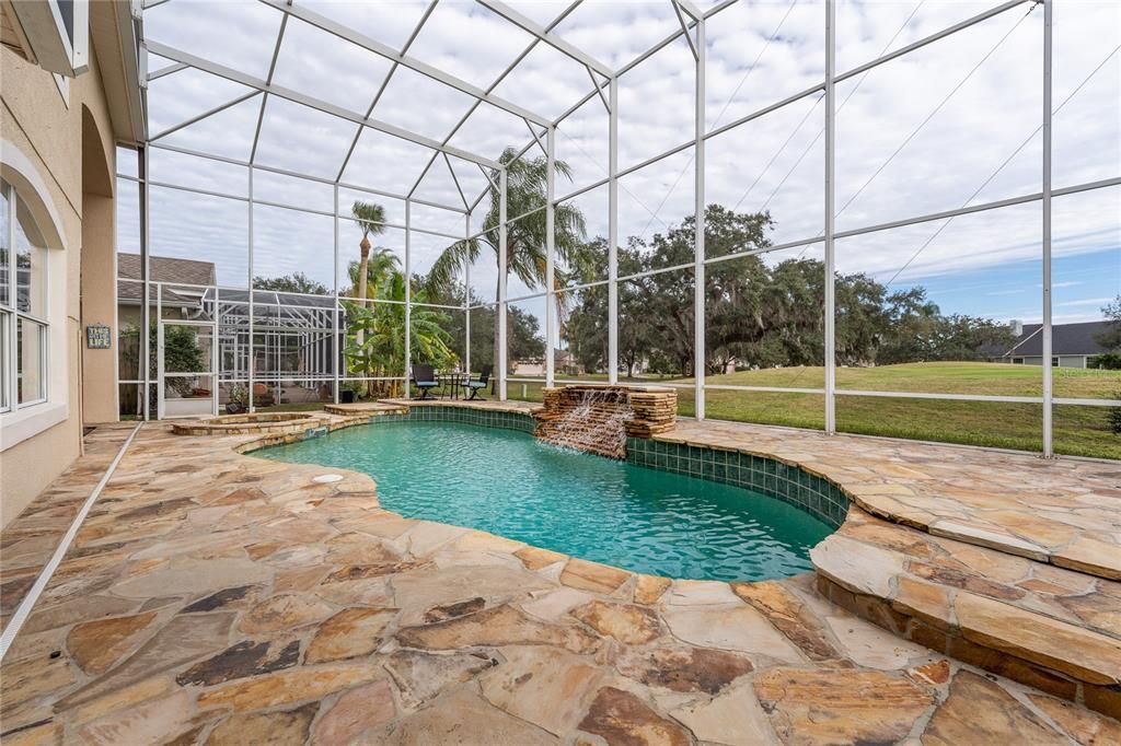 Active With Contract: $539,900 (4 beds, 2 baths, 2829 Square Feet)