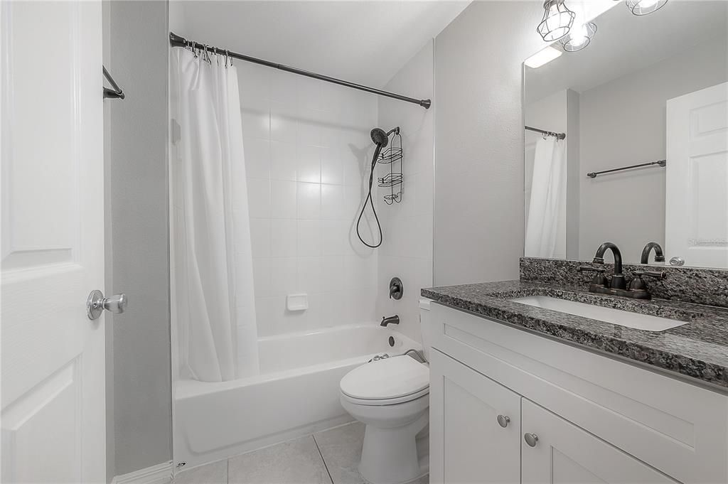 В аренду: $2,900 (4 спален, 3 ванн, 1575 Квадратных фут)