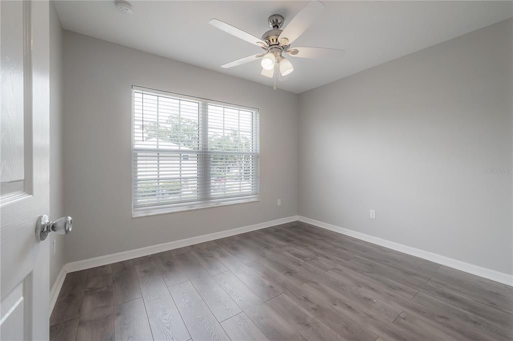 В аренду: $2,900 (4 спален, 3 ванн, 1575 Квадратных фут)