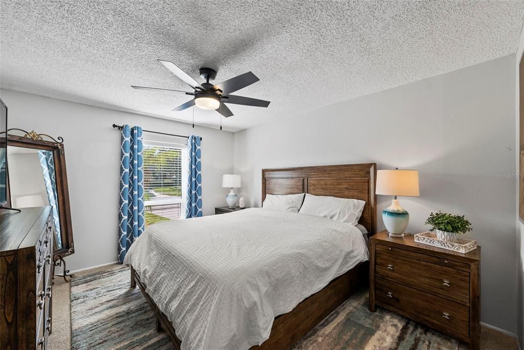 For Sale: $430,000 (3 beds, 2 baths, 1244 Square Feet)