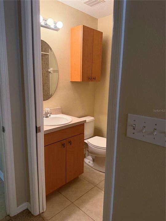 待售: $375,000 (3 贝兹, 2 浴室, 1199 平方英尺)