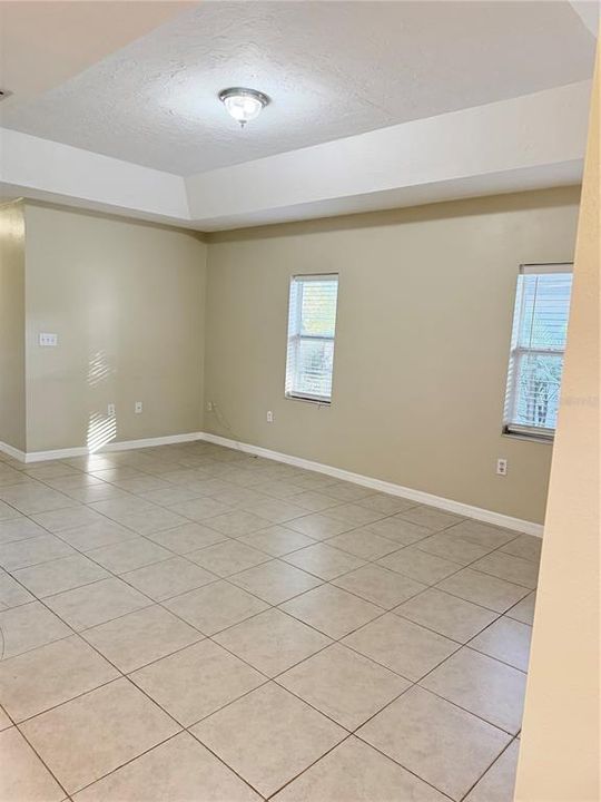 待售: $375,000 (3 贝兹, 2 浴室, 1199 平方英尺)