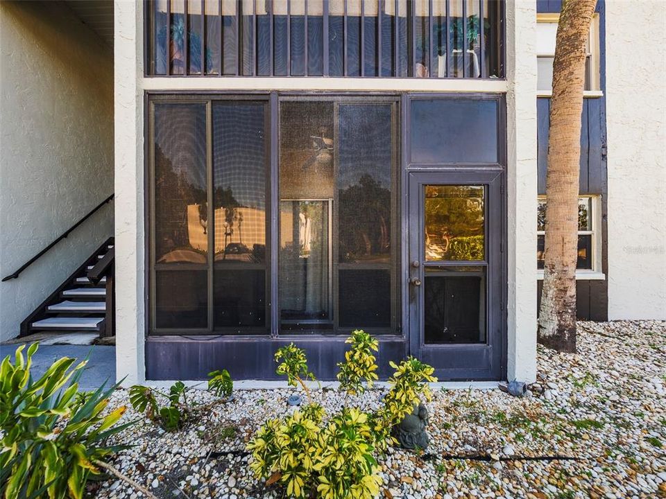 На продажу: $134,900 (1 спален, 1 ванн, 714 Квадратных фут)