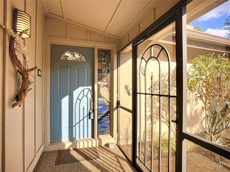 En Renta: $2,500 (3 camas, 2 baños, 2124 Pies cuadrados)