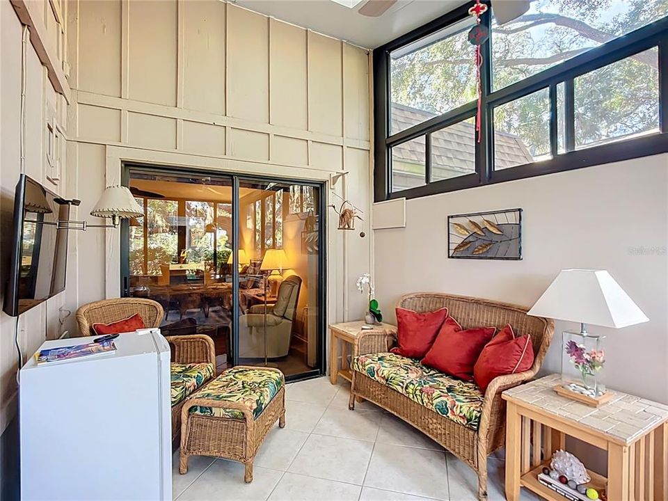 En Renta: $2,500 (3 camas, 2 baños, 2124 Pies cuadrados)