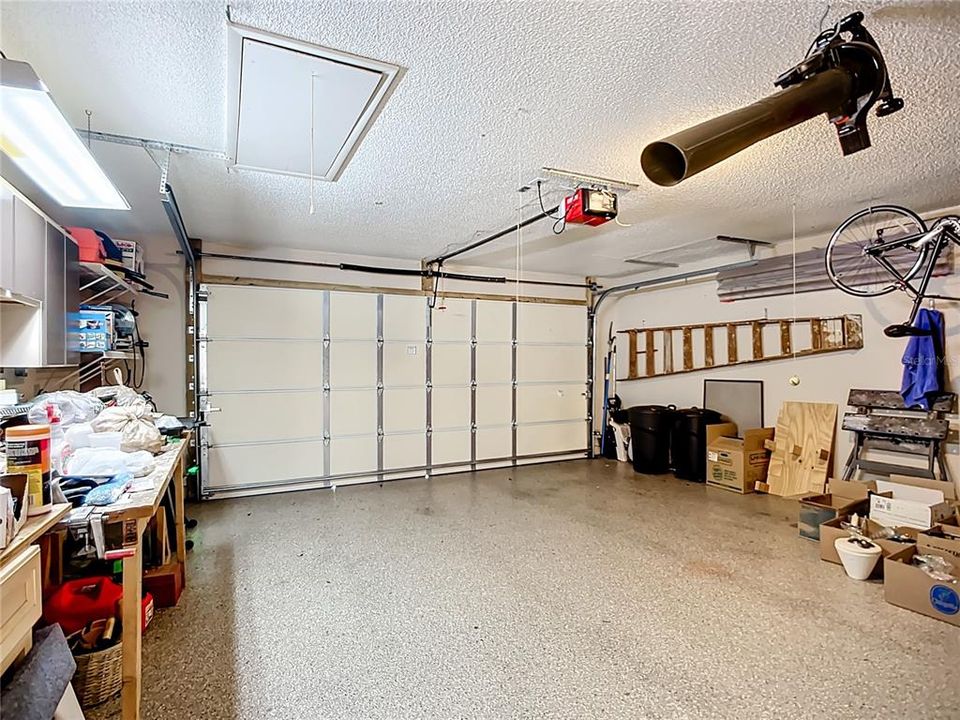 En Renta: $2,500 (3 camas, 2 baños, 2124 Pies cuadrados)