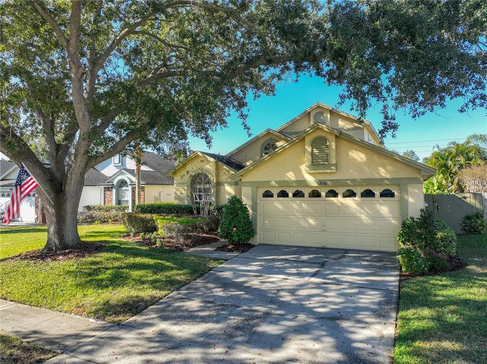 For Sale: $459,000 (3 beds, 2 baths, 1546 Square Feet)