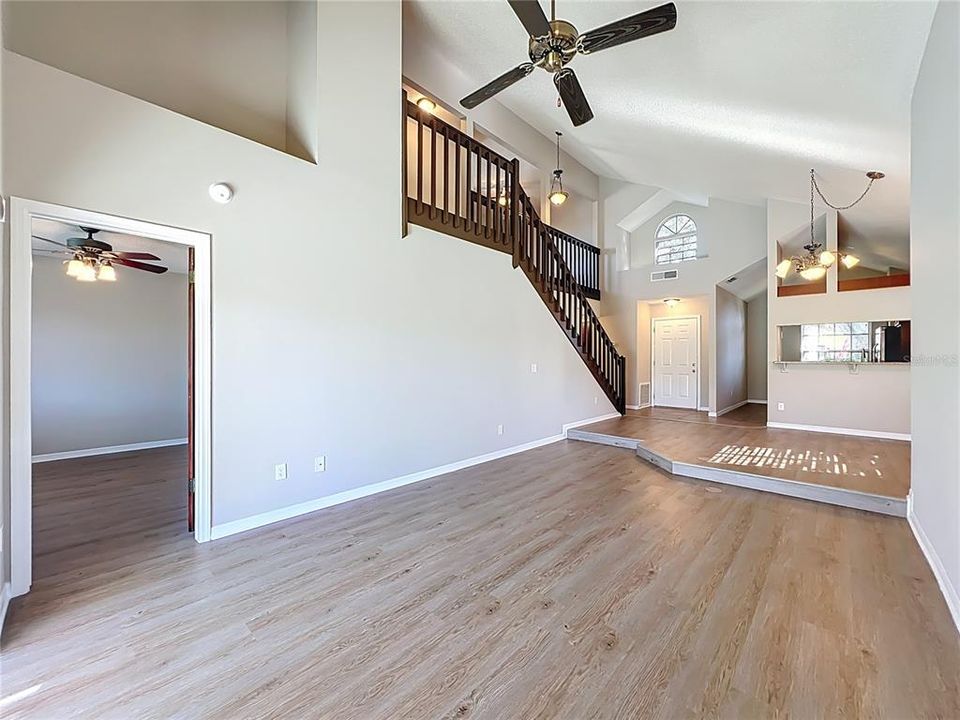 For Sale: $459,000 (3 beds, 2 baths, 1546 Square Feet)