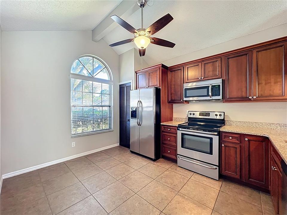 For Sale: $459,000 (3 beds, 2 baths, 1546 Square Feet)