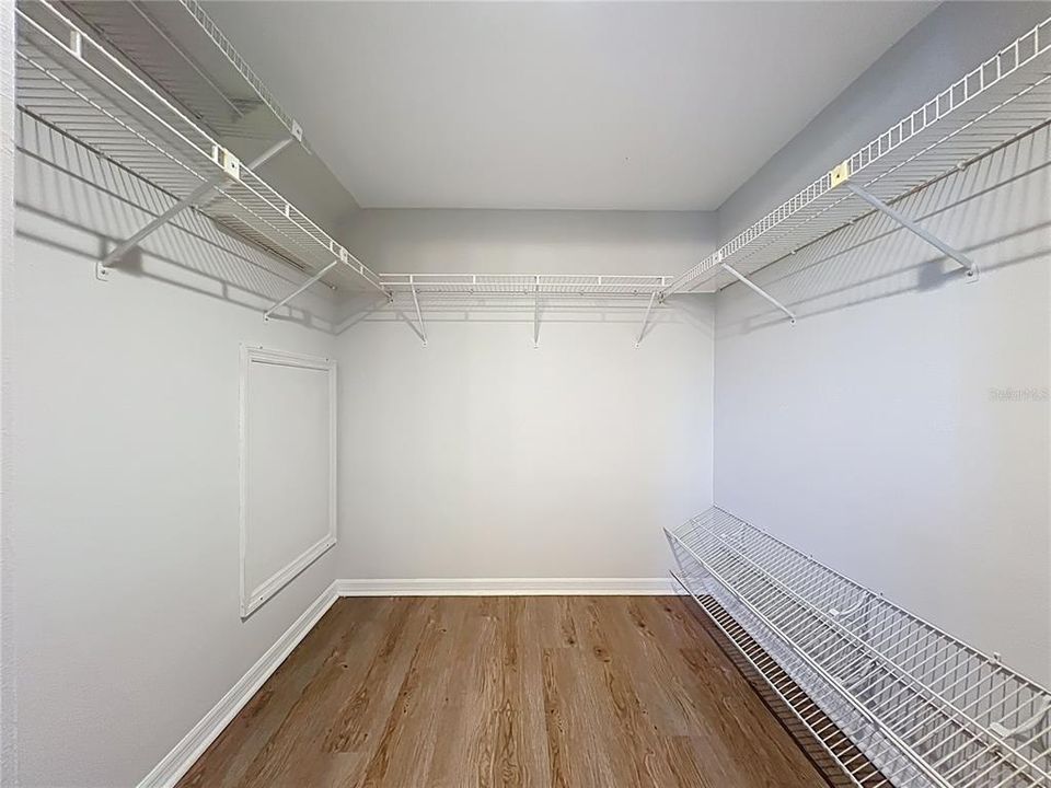 For Sale: $459,000 (3 beds, 2 baths, 1546 Square Feet)