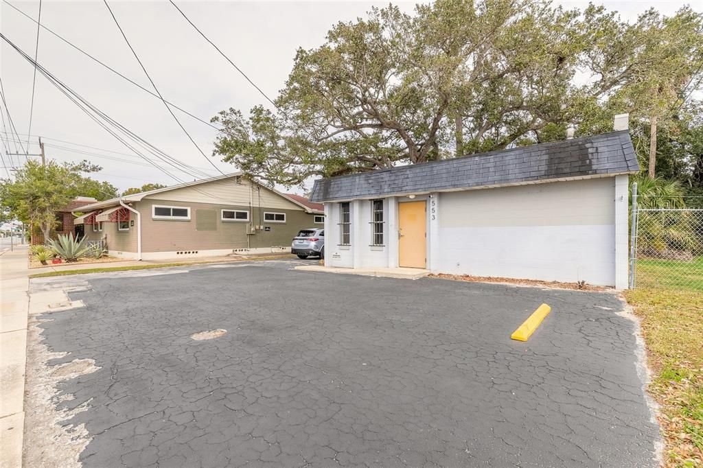 En Venta: $180,000 (0 camas, 0 baños, 1008 Pies cuadrados)