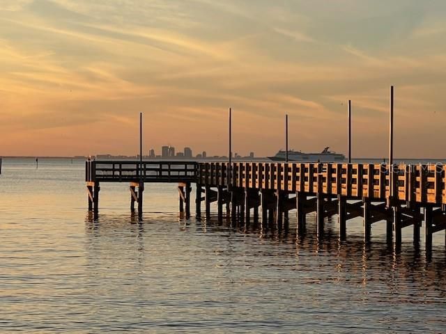 For Sale: $339,000 (2 beds, 1 baths, 1184 Square Feet)