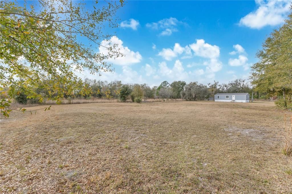 For Sale: $266,500 (3 beds, 2 baths, 960 Square Feet)