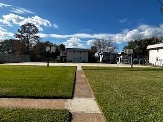 待售: $218,000 (2 贝兹, 2 浴室, 918 平方英尺)