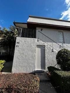 待售: $218,000 (2 贝兹, 2 浴室, 918 平方英尺)