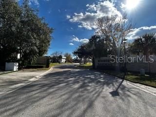 待售: $218,000 (2 贝兹, 2 浴室, 918 平方英尺)