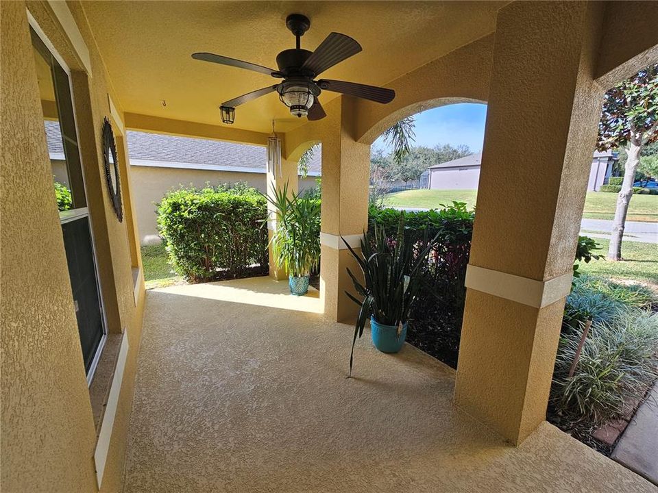 For Sale: $595,000 (6 beds, 4 baths, 3499 Square Feet)