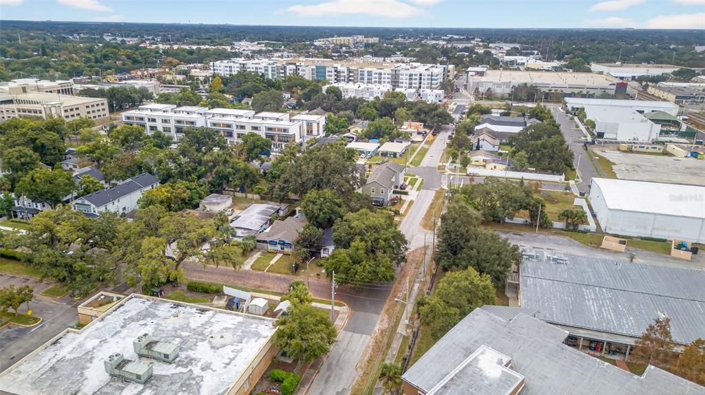 出租: $1,700 (2 贝兹, 1 浴室, 780 平方英尺)