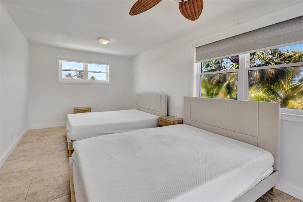 En Renta: $4,500 (3 camas, 3 baños, 2572 Pies cuadrados)