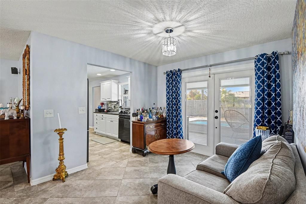 En Venta: $380,000 (3 camas, 2 baños, 1489 Pies cuadrados)