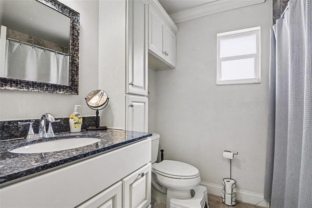 En Venta: $380,000 (3 camas, 2 baños, 1489 Pies cuadrados)