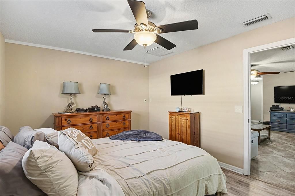 En Venta: $380,000 (3 camas, 2 baños, 1489 Pies cuadrados)