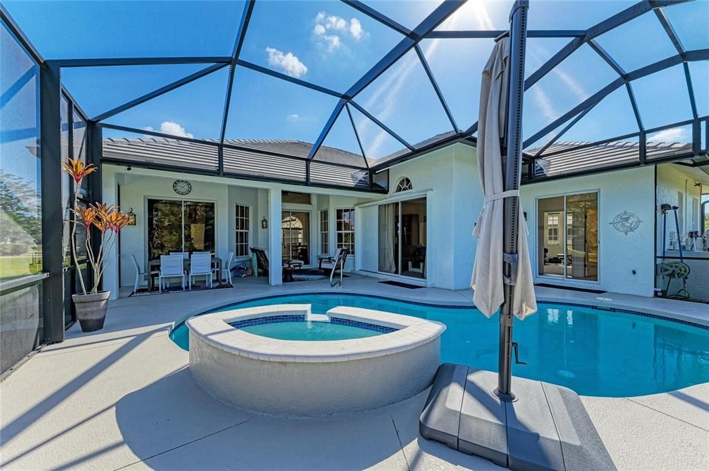 For Sale: $839,000 (4 beds, 2 baths, 2764 Square Feet)