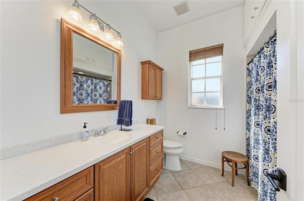 For Sale: $839,000 (4 beds, 2 baths, 2764 Square Feet)