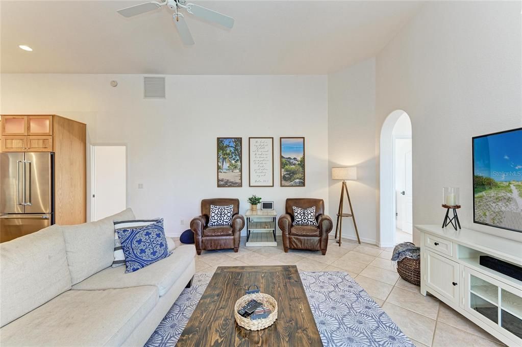 For Sale: $839,000 (4 beds, 2 baths, 2764 Square Feet)