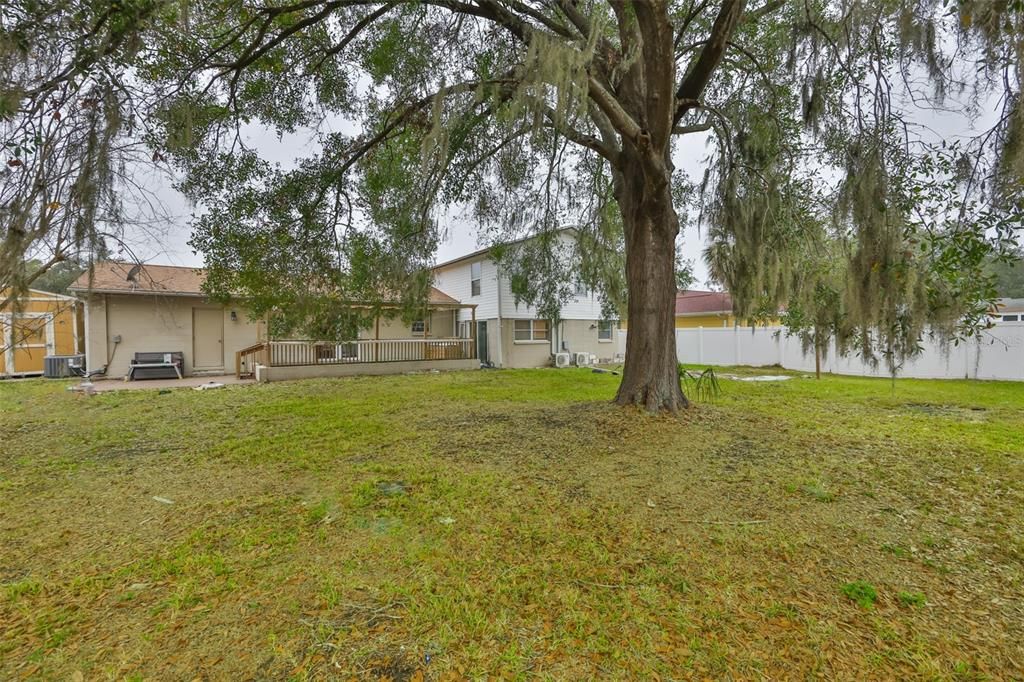 На продажу: $400,000 (4 спален, 3 ванн, 2068 Квадратных фут)