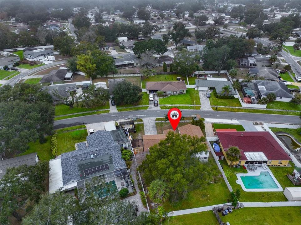 На продажу: $400,000 (4 спален, 3 ванн, 2068 Квадратных фут)