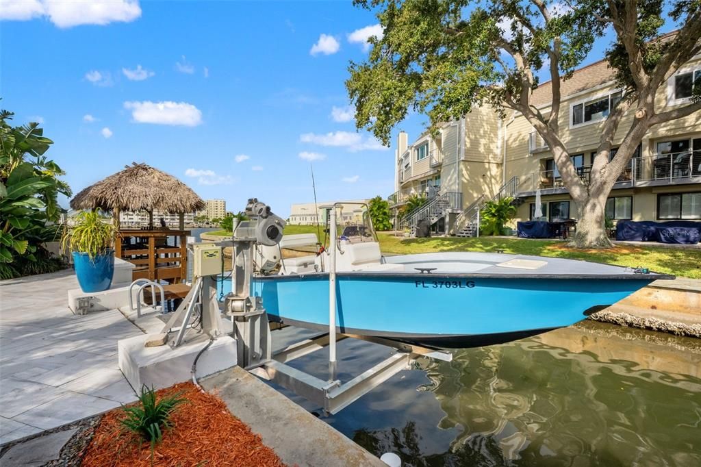 Activo con contrato: $1,265,000 (3 camas, 3 baños, 2670 Pies cuadrados)